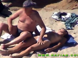 Rafian vid compilation, infrequent beach intercourse moments
